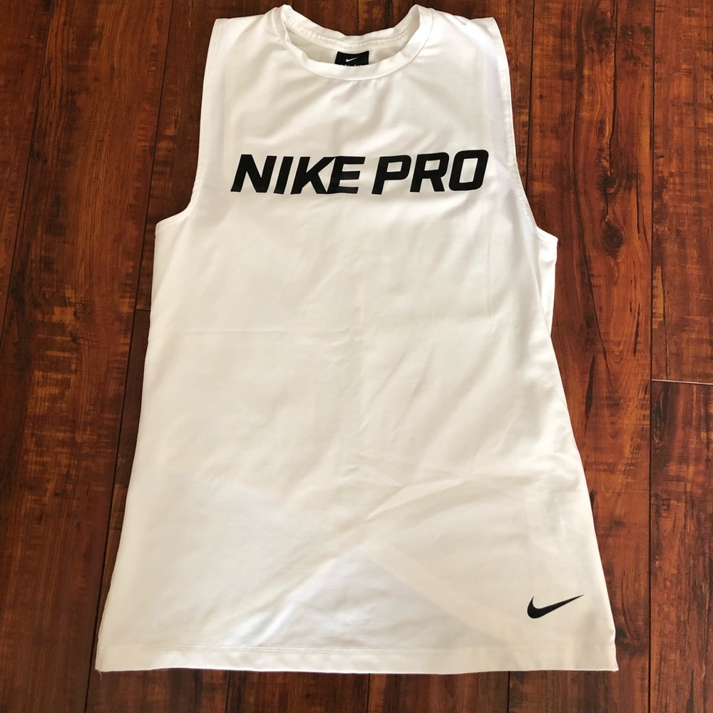 Athletic top